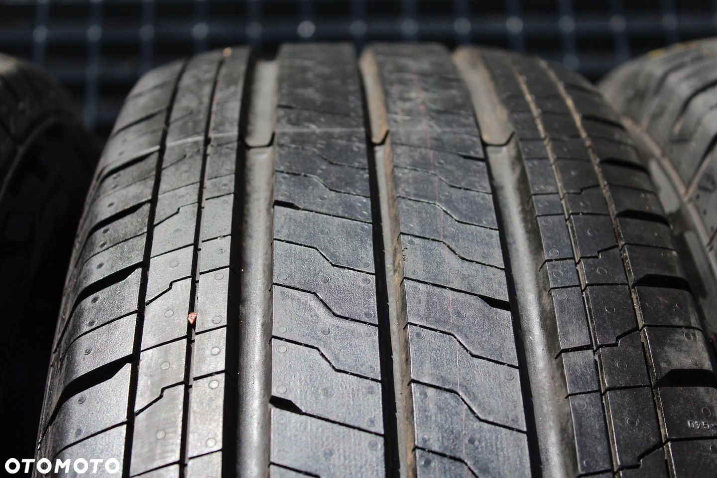 4x 215/60R17C CONTINENTAL VAN CONTACT ECO 109/107T 23r - 4