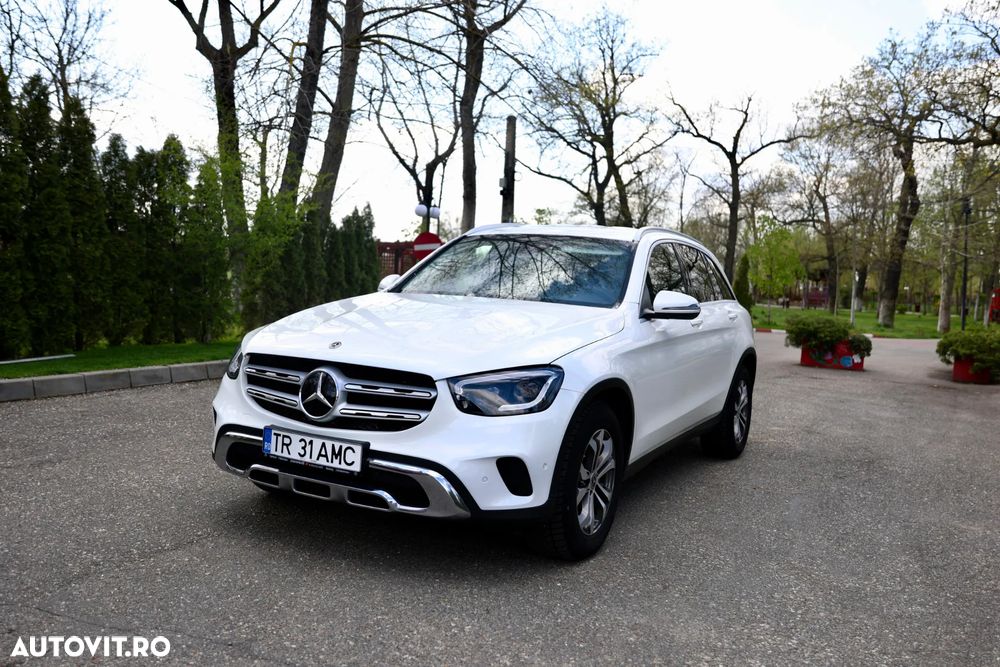 Mercedes-Benz GLC - 1