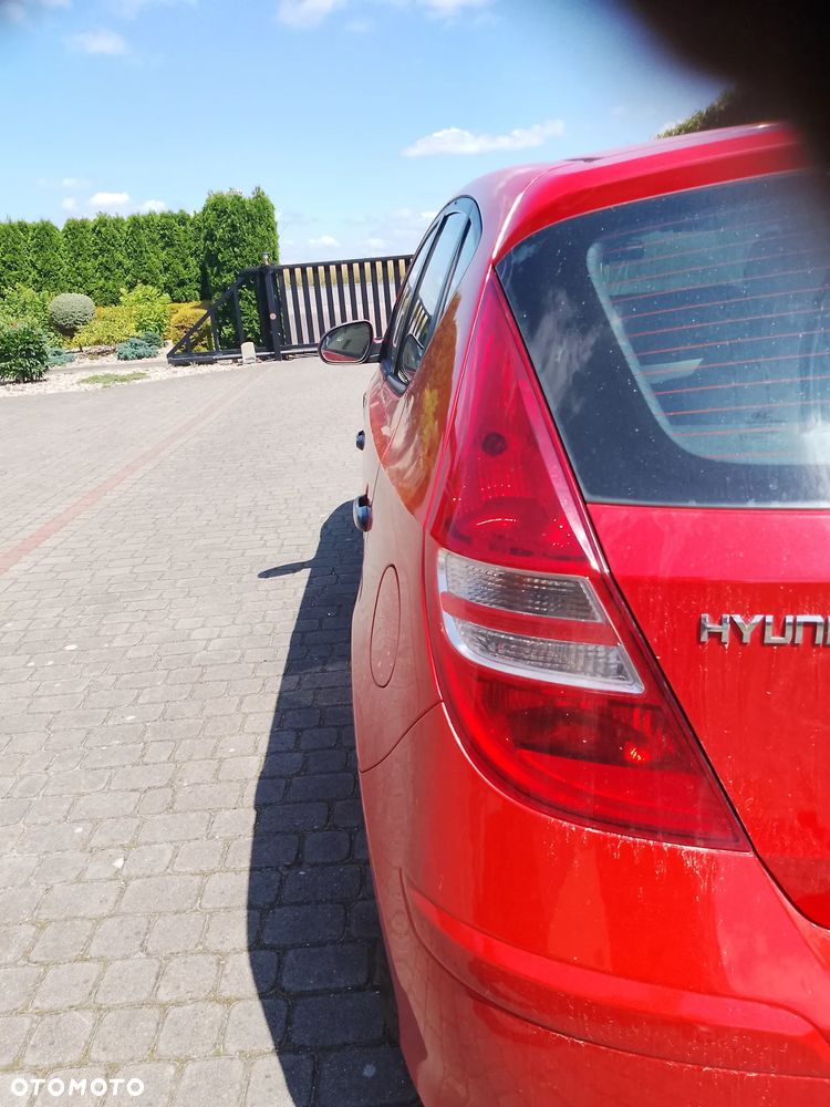 Hyundai i30 1.4 Classic EU5 - 6