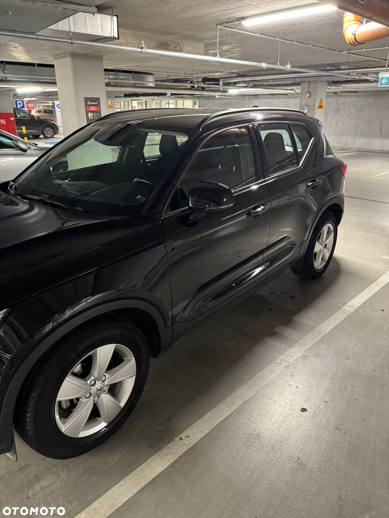 Volvo XC 40 T3 Momentum - 8