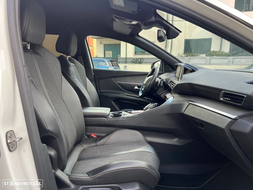 Peugeot 5008 1.5 BlueHDi GT Line EAT8 - 21