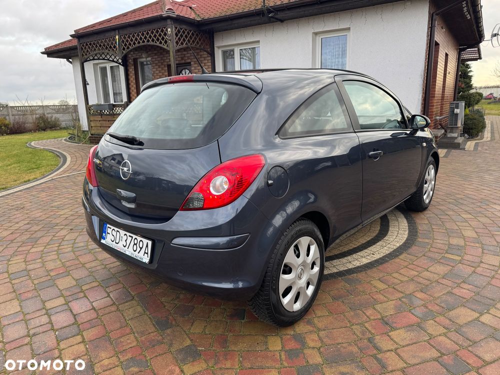 Opel Corsa - 15