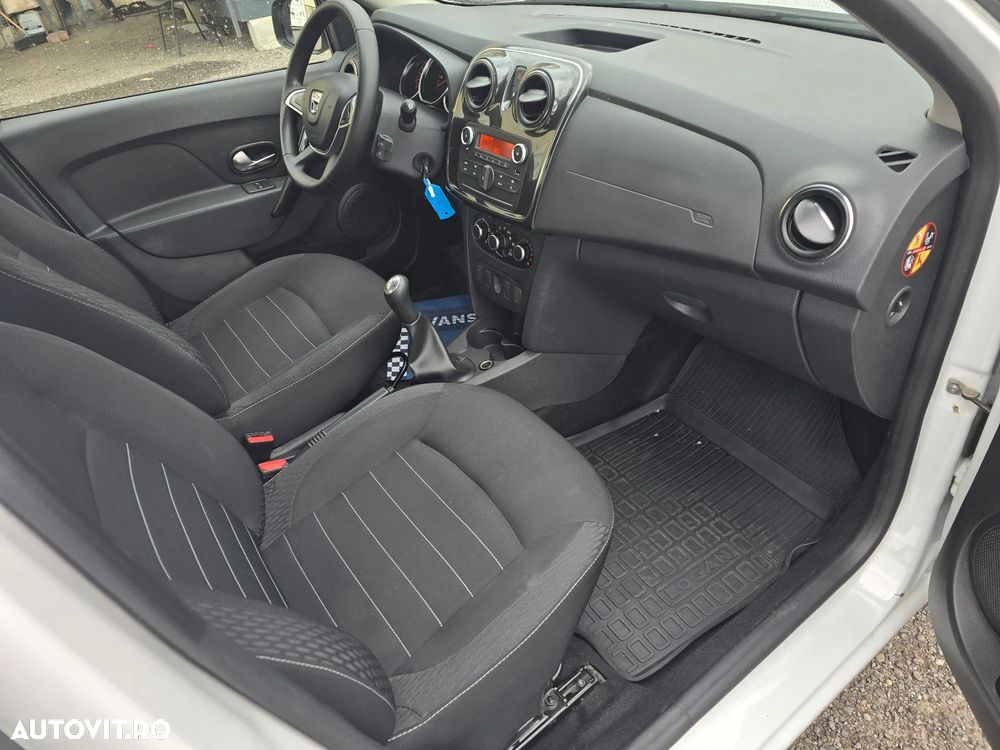 Dacia Logan 0.9 TCe Laureate - 11