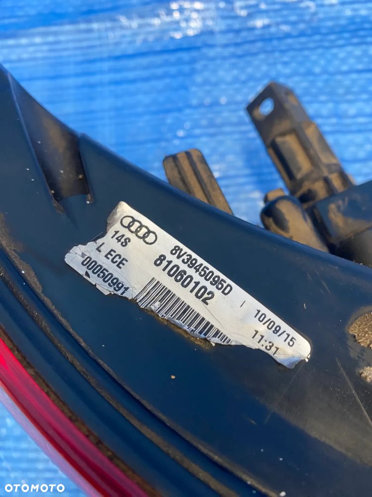 LAMPA LED LEDY TYLNA LEWA PRAWA TYŁ LEWY PRAWY LEDOWA AUDI A3 8V 2015R EUROPA ORYGINAŁ   8V3945093B 8V3945094B 8V3945095D 8V3945096D - 15