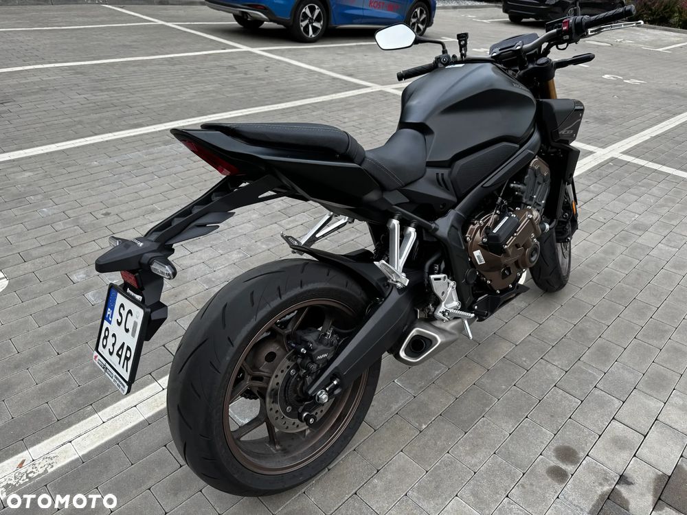 Honda CB - 4