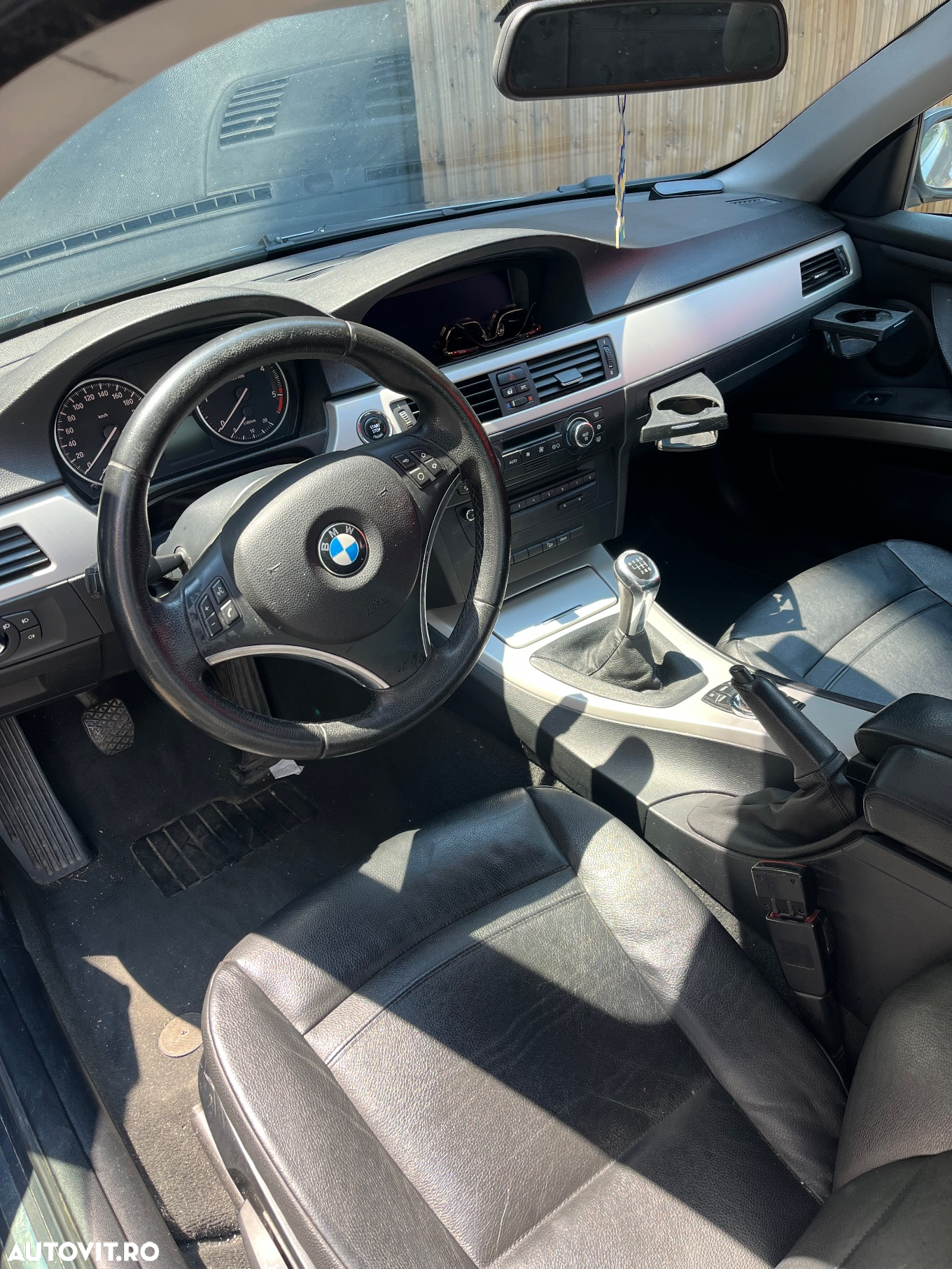 BMW Seria 3 320d xDrive Coupe - 2