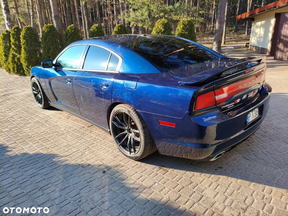 Dodge Charger - 5