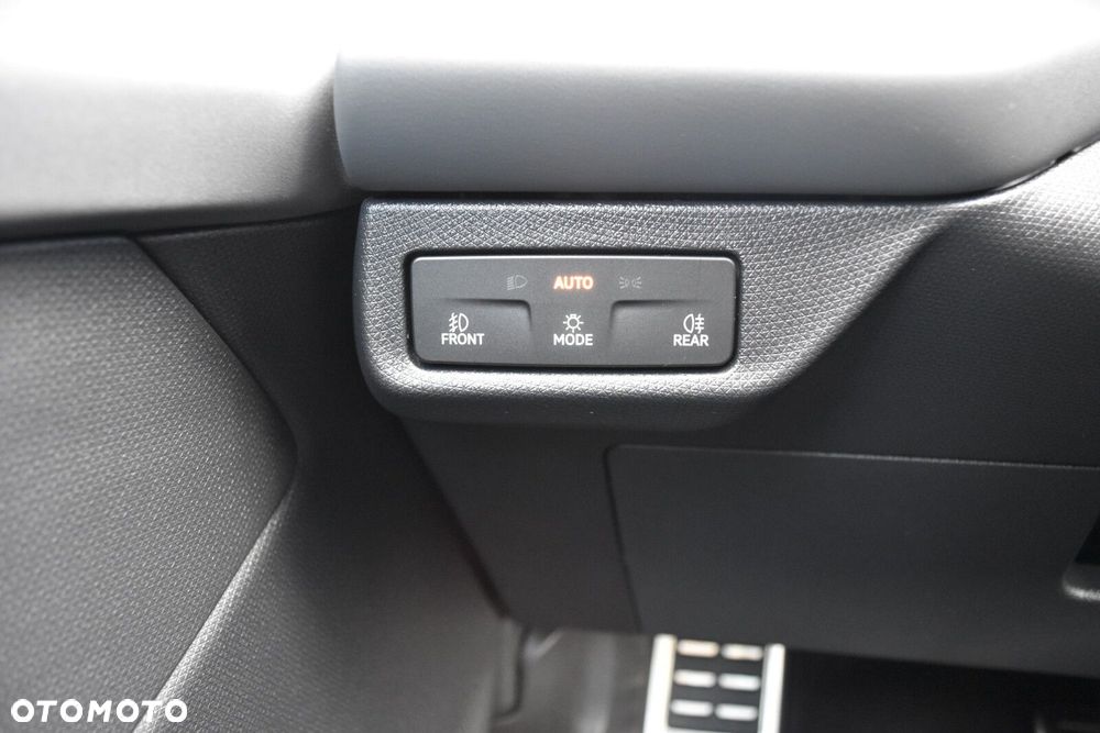 Cupra Terramar 1.5 eTSI mHEV DSG - 26