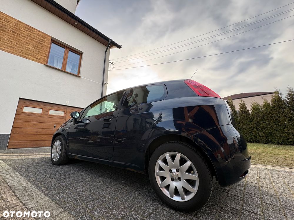 Fiat Grande Punto 1.2 8V Active - 4