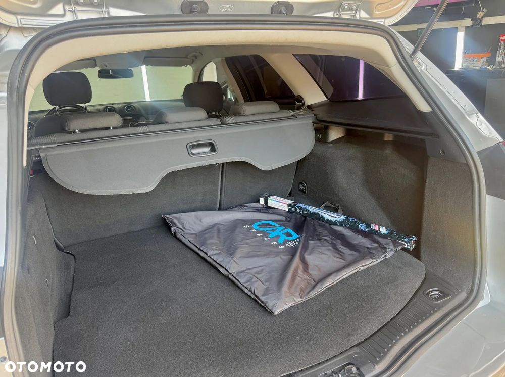 Ford Mondeo - 12