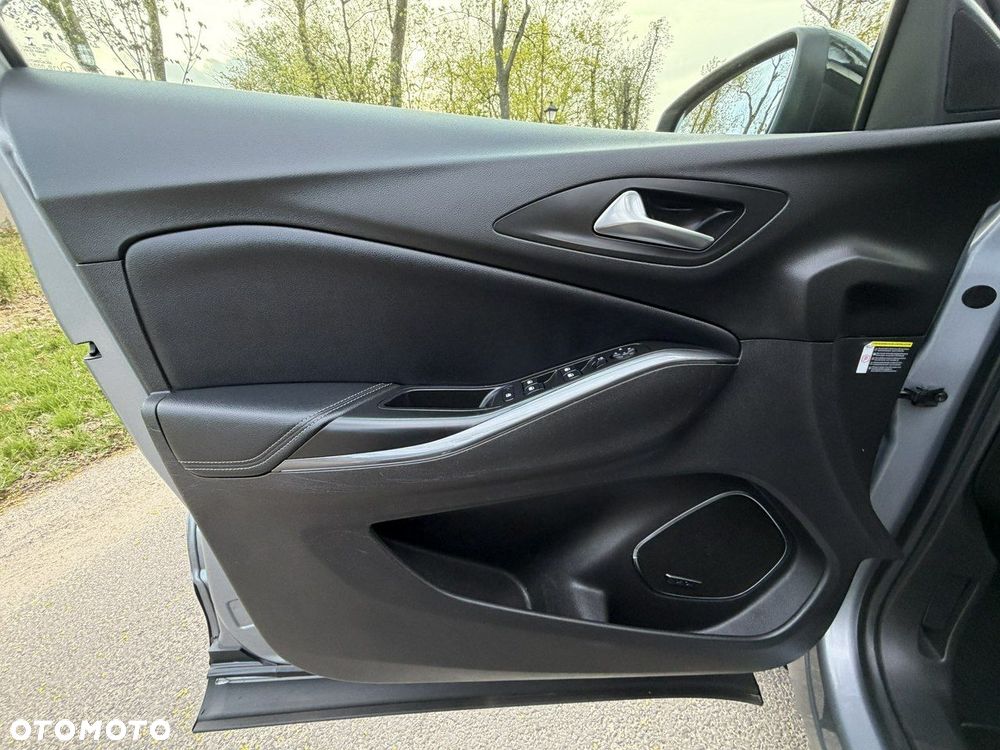 Opel Grandland X - 19