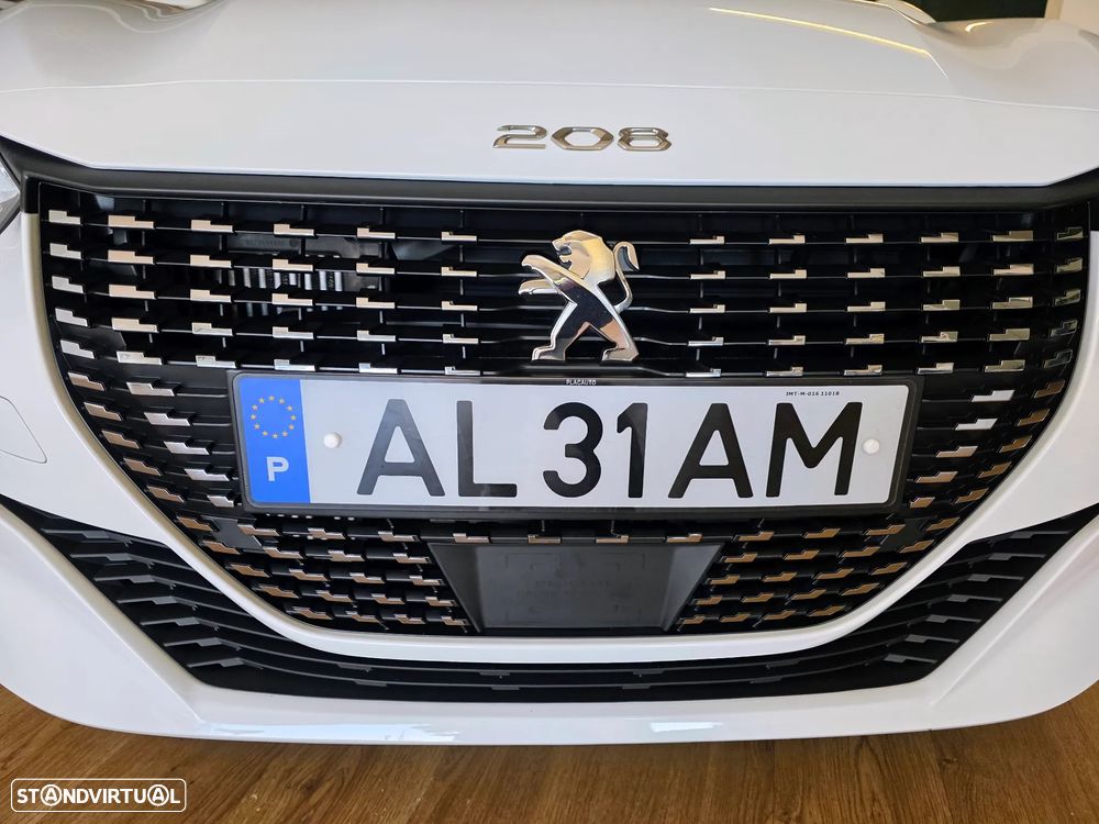 Peugeot 208 1.2 PureTech Allure - 4