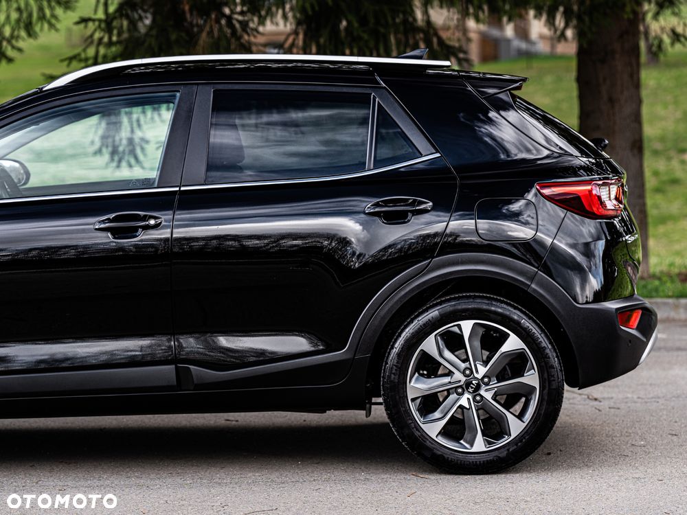 Kia Stonic 1.4 L - 8