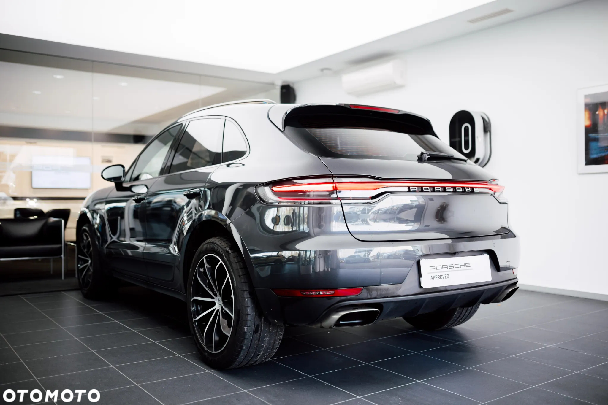 Porsche Macan Standard - 11