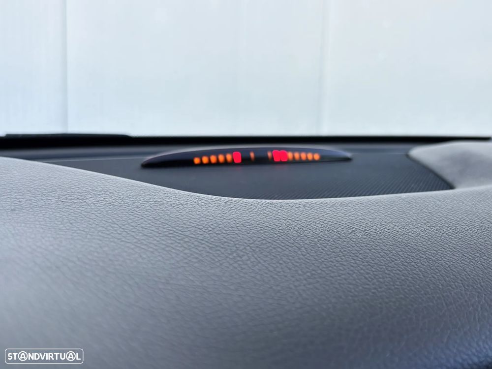 Mercedes-Benz GLA 200 CDi Urban Aut. - 24