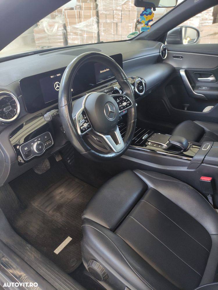 Mercedes-Benz CLA 200 d Shooting Brake 8G-DCT - 14