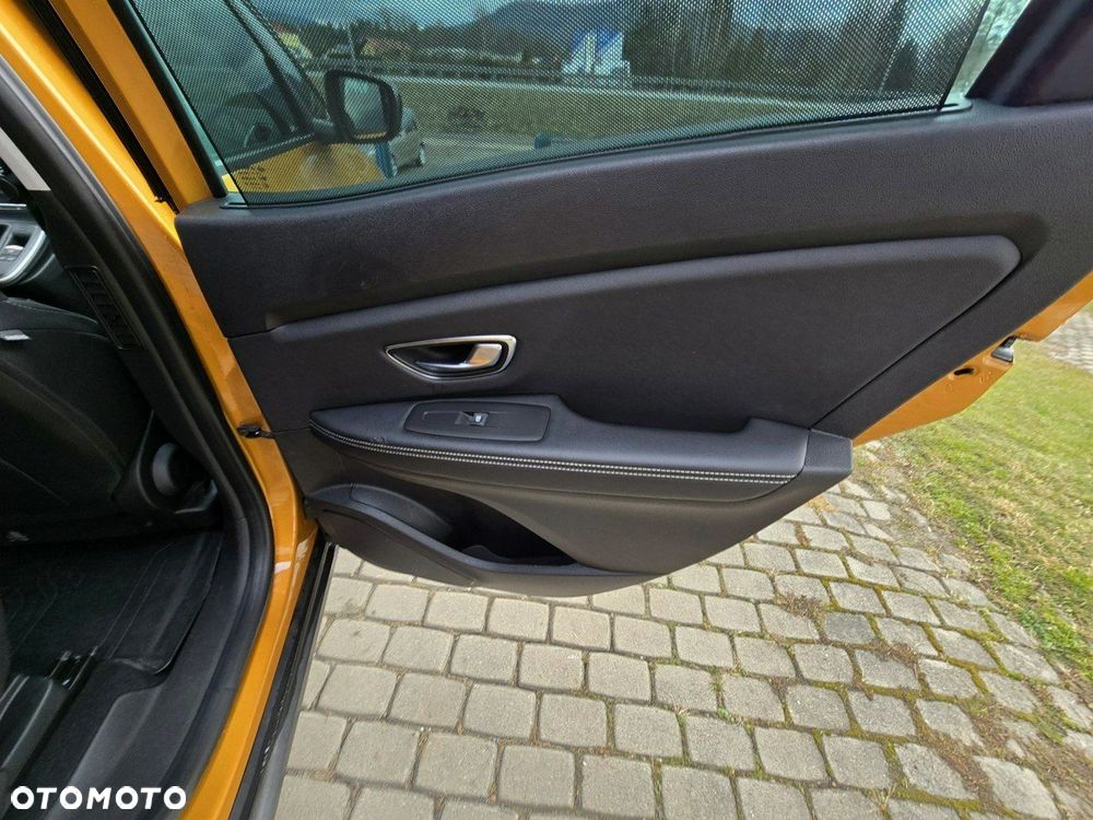 Renault Scenic ENERGY TCe 140 LIMITED - 28