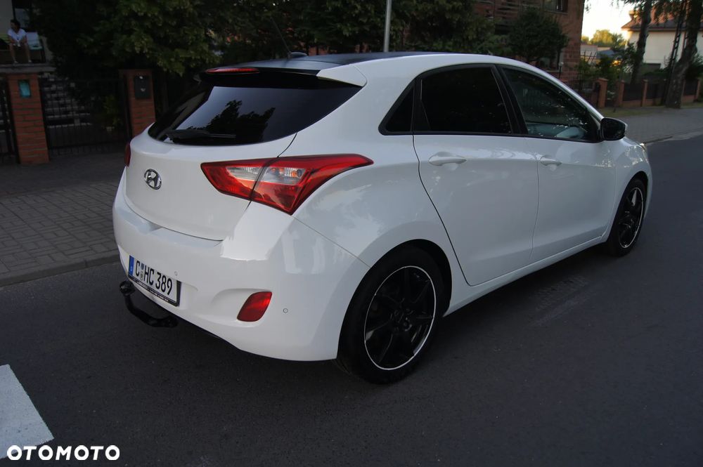 Hyundai i30 blue 1.4 YES Gold - 5