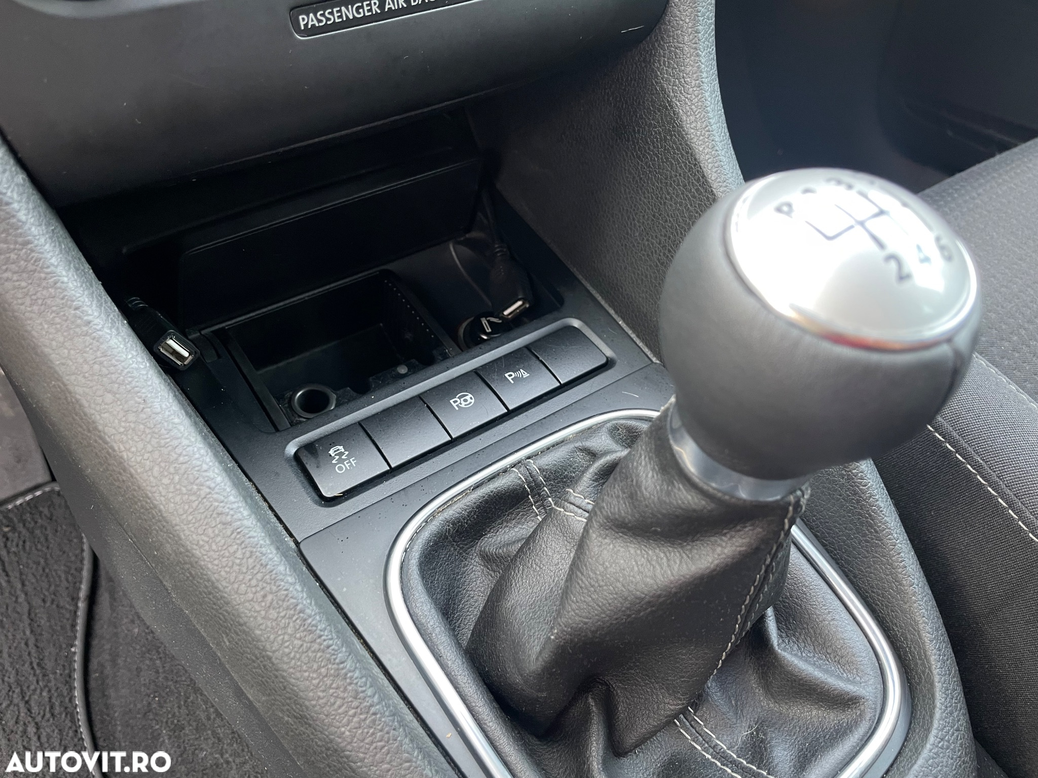 Volkswagen Golf 1.2 TSI Team - 19
