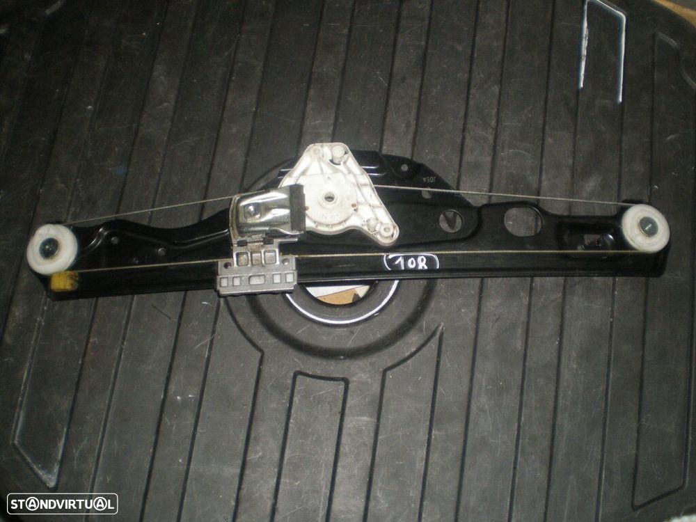 Elevador Sem Motor A2117300146 MERCEDES W211 2004 4P TE - 2