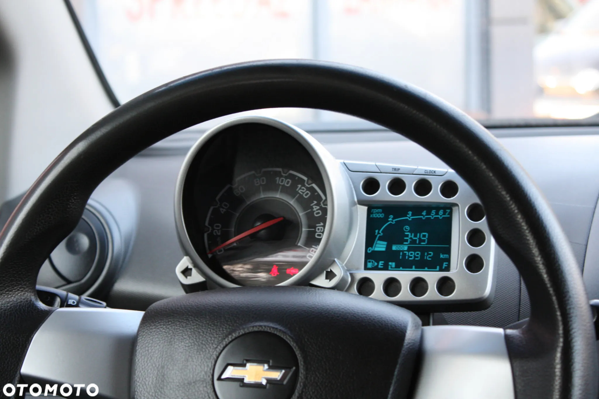 Chevrolet Spark 1.0 Plus - 19