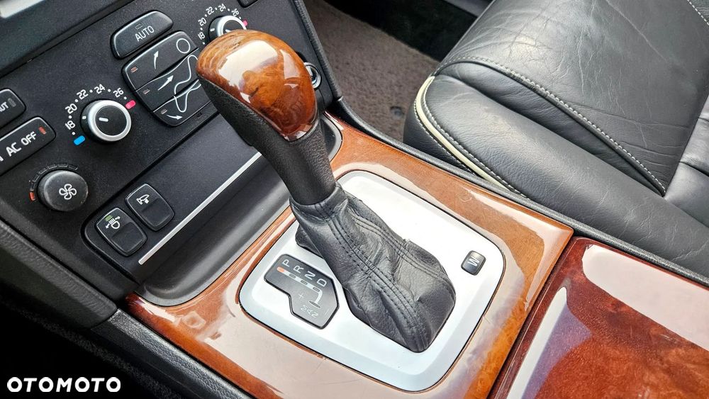 Volvo XC 90 D5 AWD Summum - 17