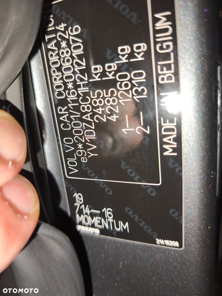 Volvo XC 60 D4 Momentum - 29