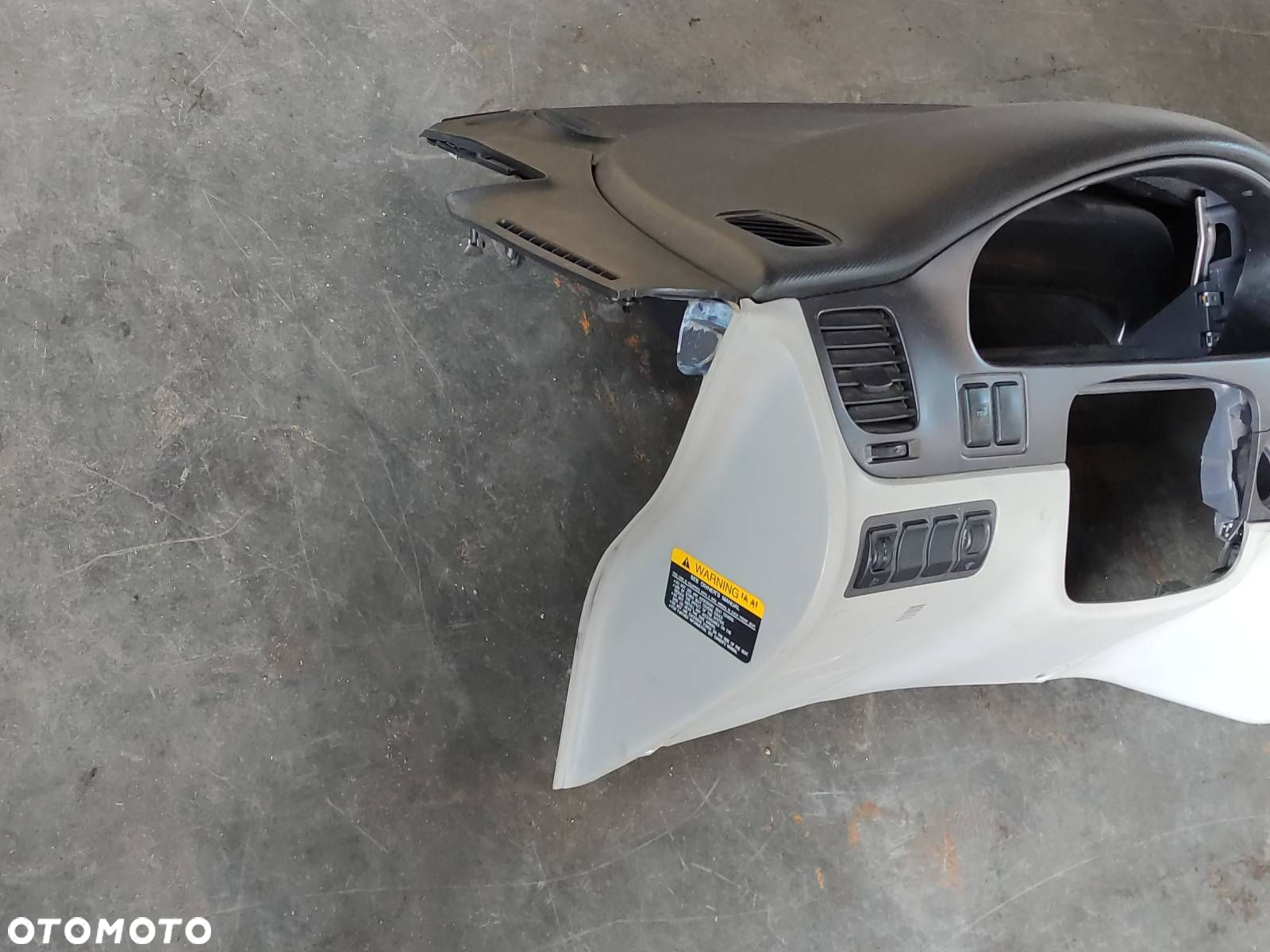 ZESTAW POSTRZAŁOWY HYUNDAI TRAJET I FL 95910-3A900 - 10