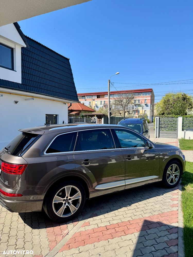 Audi Q7 - 3