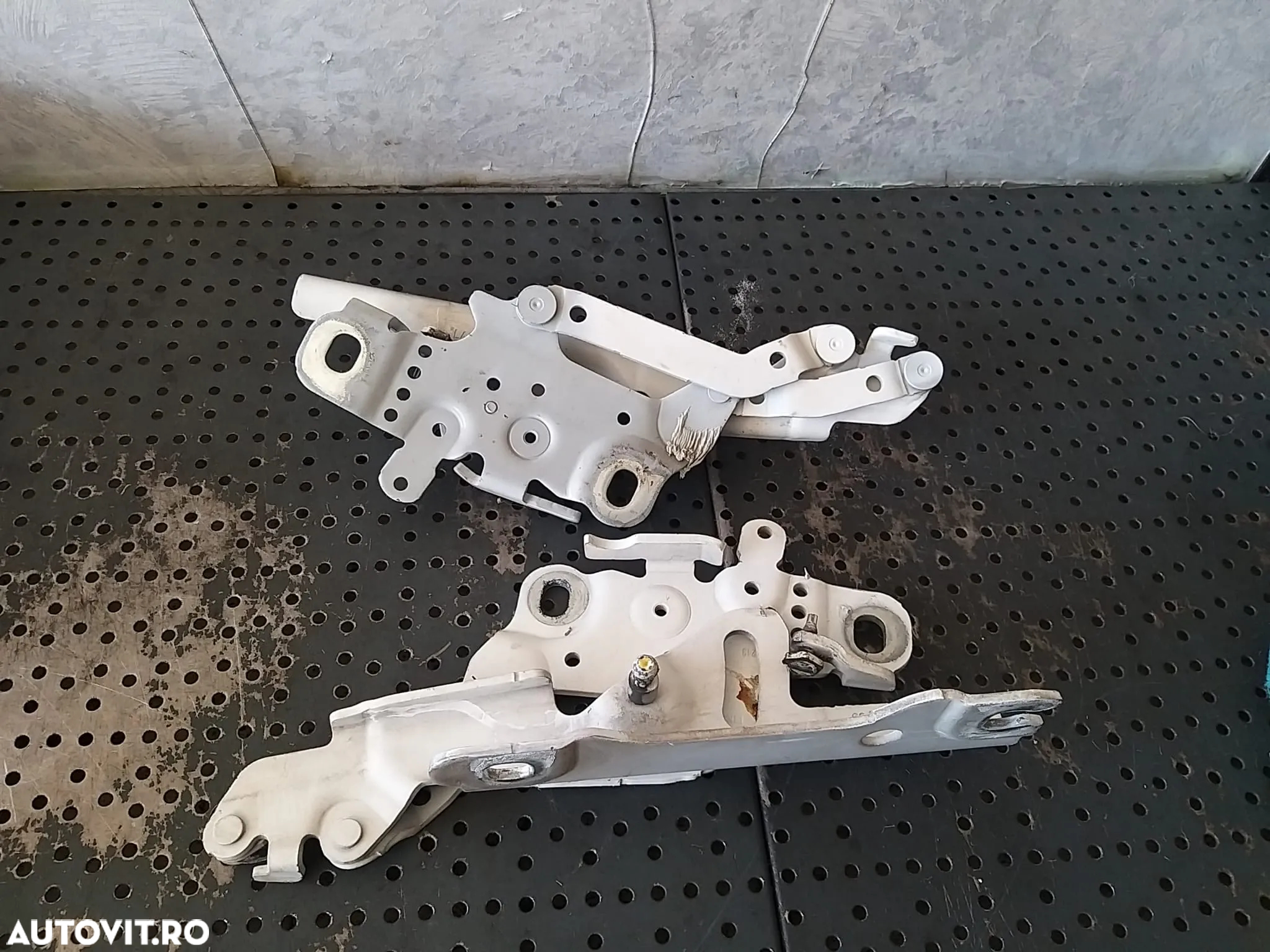 Set balamale capota stanga dreapta bmw seria 1 f20 7336699 7336700 - 2