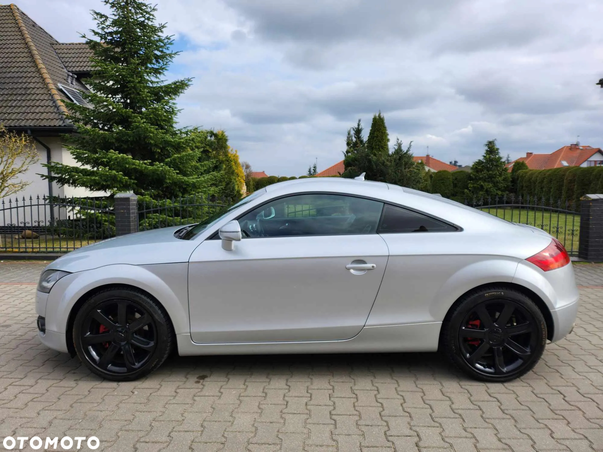 Audi TT Coupé - 8