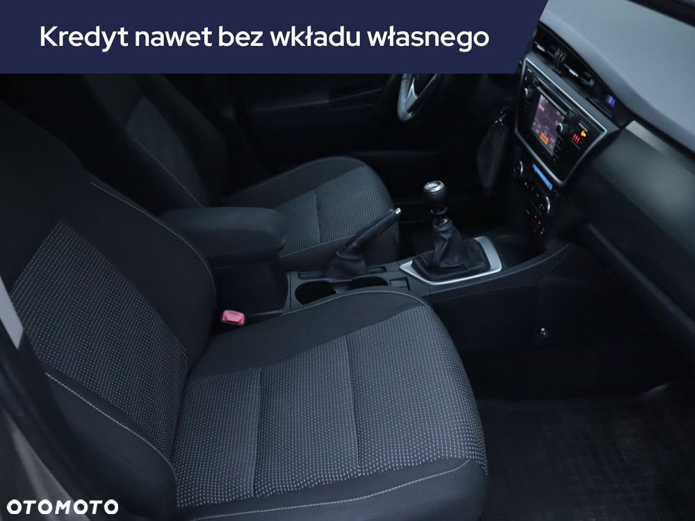 Toyota Auris - 11