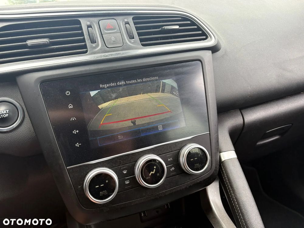 Renault Kadjar BLUE dCi 115 BOSE EDITION - 17