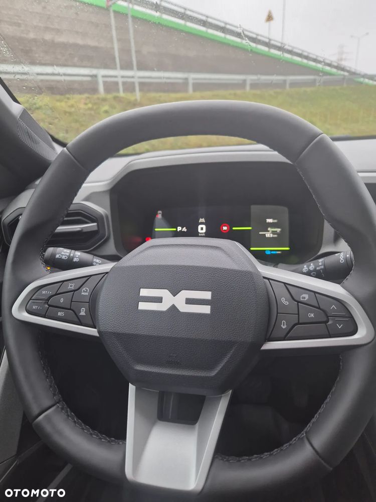 Dacia Bigster 1.8 Full Hybrid 155 Journey MMT - 21