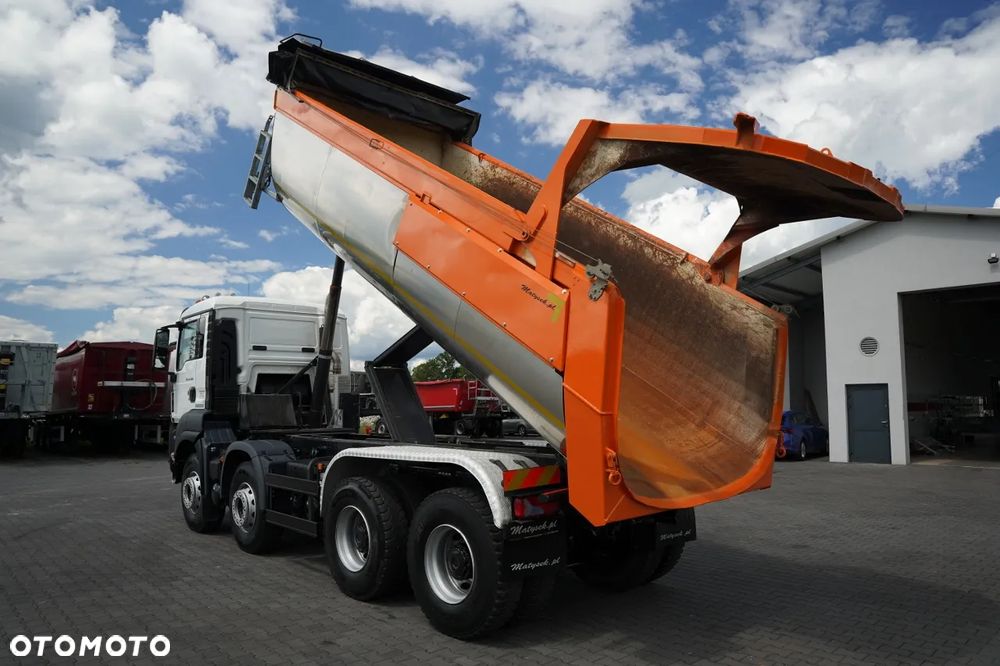 MAN TGS 35.500 / 8x4 / WYWROTKA TYLNOZSYPOWA  MEILLER / OCIEPLANA / DO ASFALTU /  HYDROKLAPA / NAVI / 2021 ROK - 3