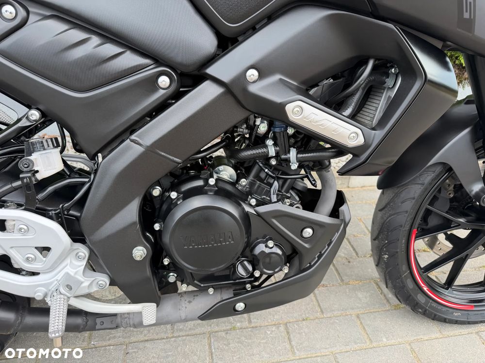 Yamaha MT - 19
