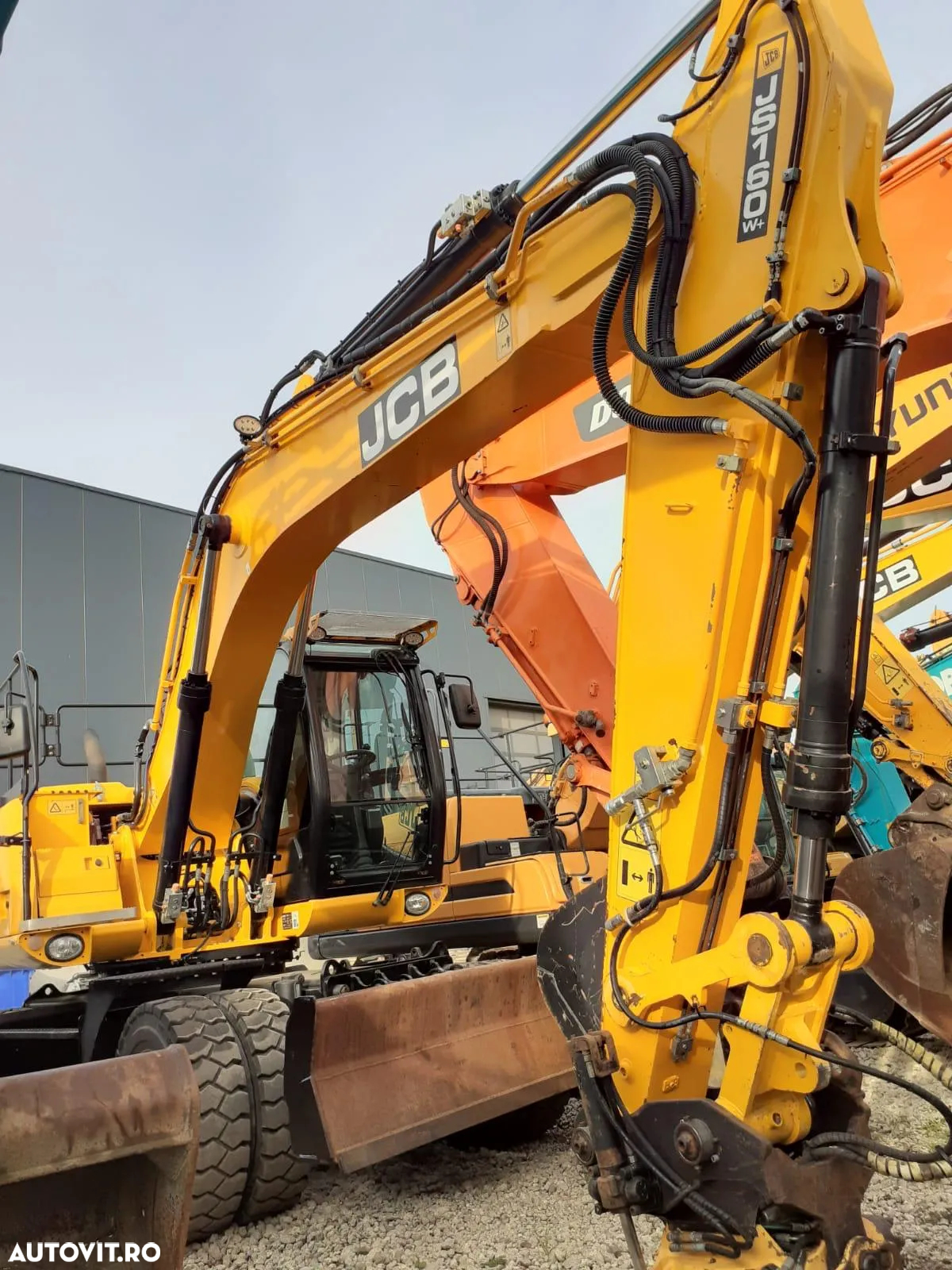 JCB JCB JS160W - Engcon - 16