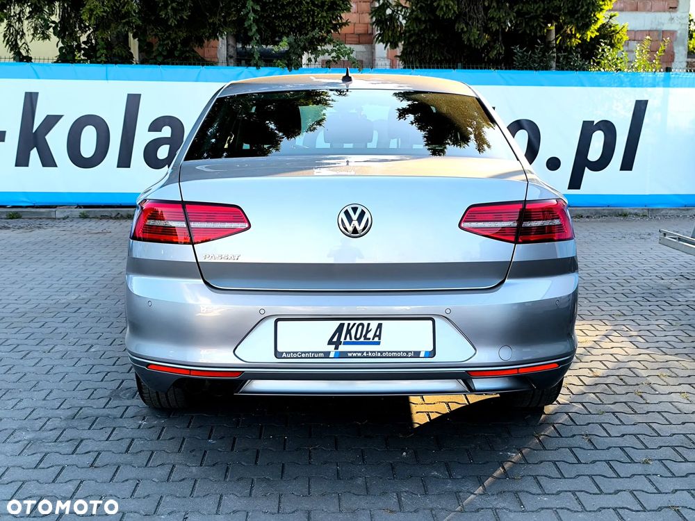 Volkswagen Passat 1.8 TSI BMT Comfortline DSG - 5