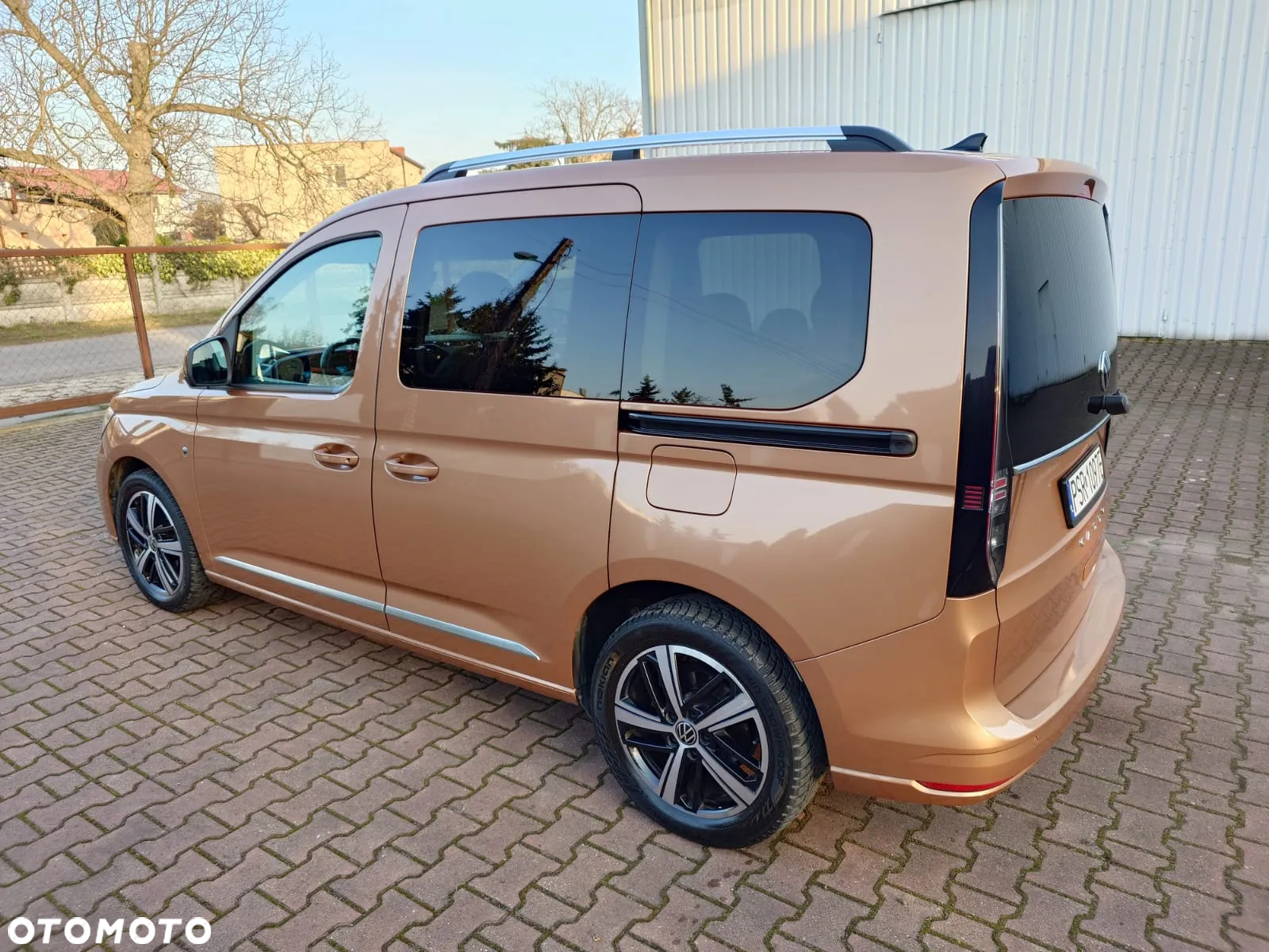 Volkswagen Caddy 2.0 TDI Style DSG - 4