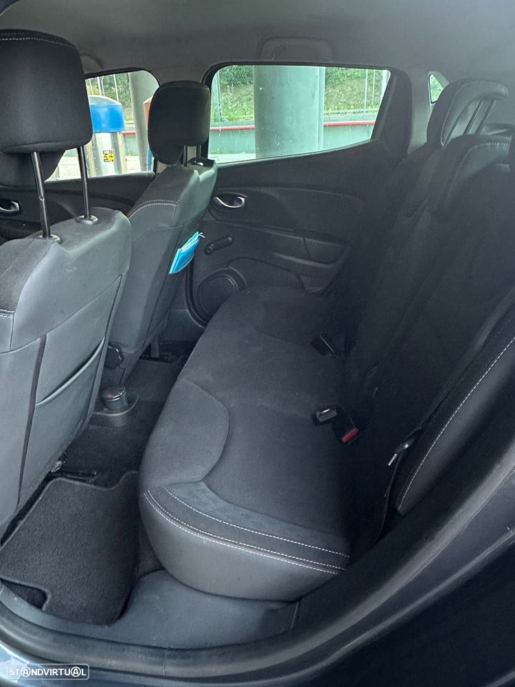 Renault Clio 0.9 TCe Limited - 23