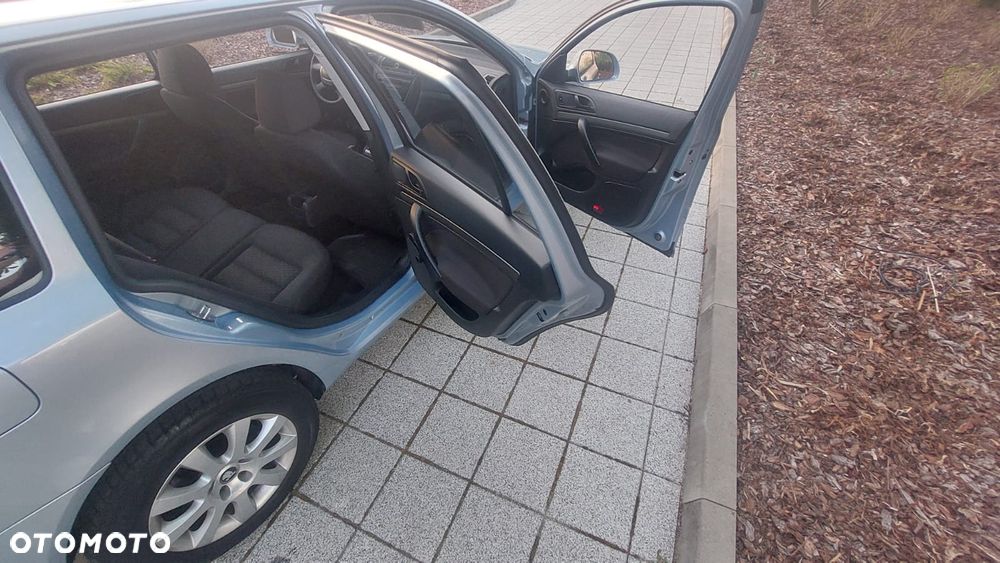 Skoda Octavia - 25