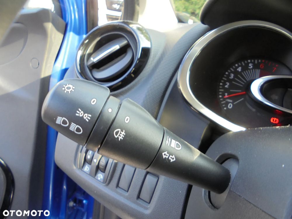 Renault Clio - 24