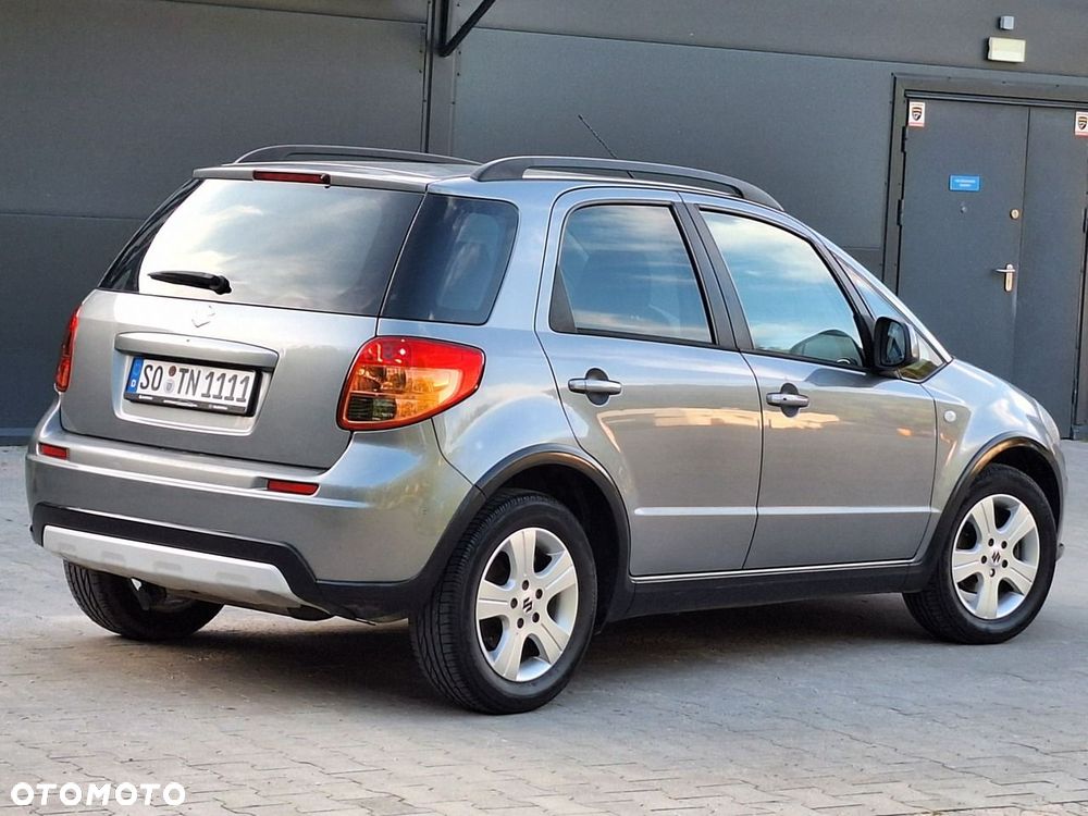 Suzuki SX4 - 2
