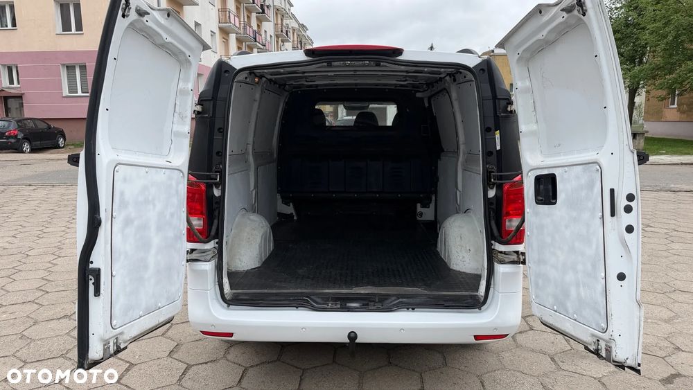 Mercedes-Benz Vito - 10