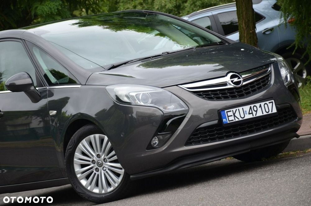 Opel Zafira - 15