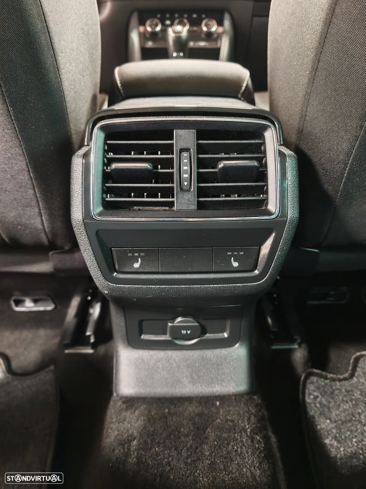 Skoda Karoq 2.0 TDI Ambition - 33
