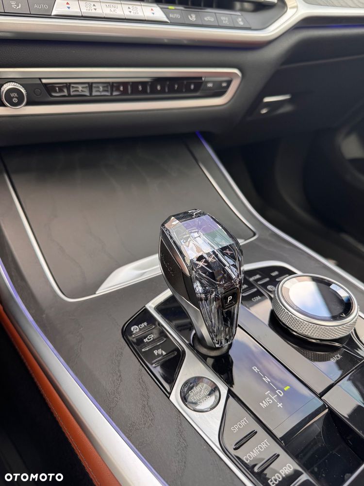 BMW X7 xDrive40d mHEV - 7