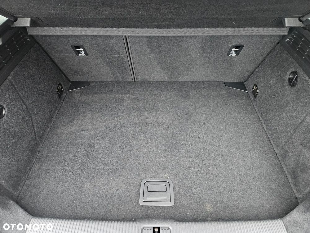 Audi A3 Sportback 2.0 TDI (clean diesel) Attraction - 11