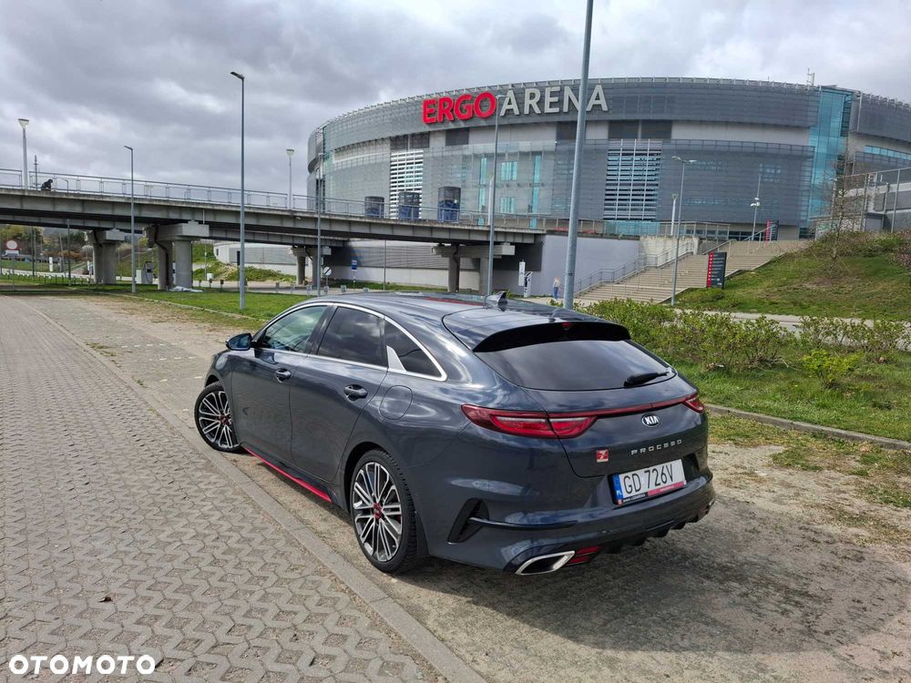 Kia ProCeed - 1