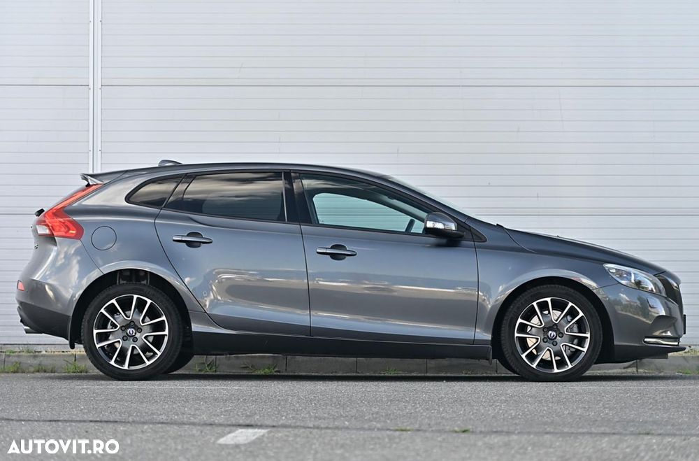 Volvo V40 - 6